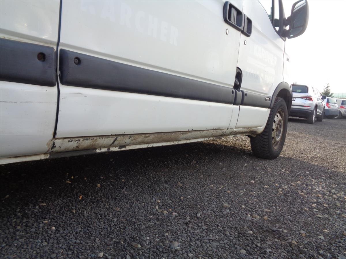 Opel Movano Skříň 2,5 l 88 kw