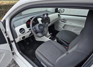 Volkswagen up! 11