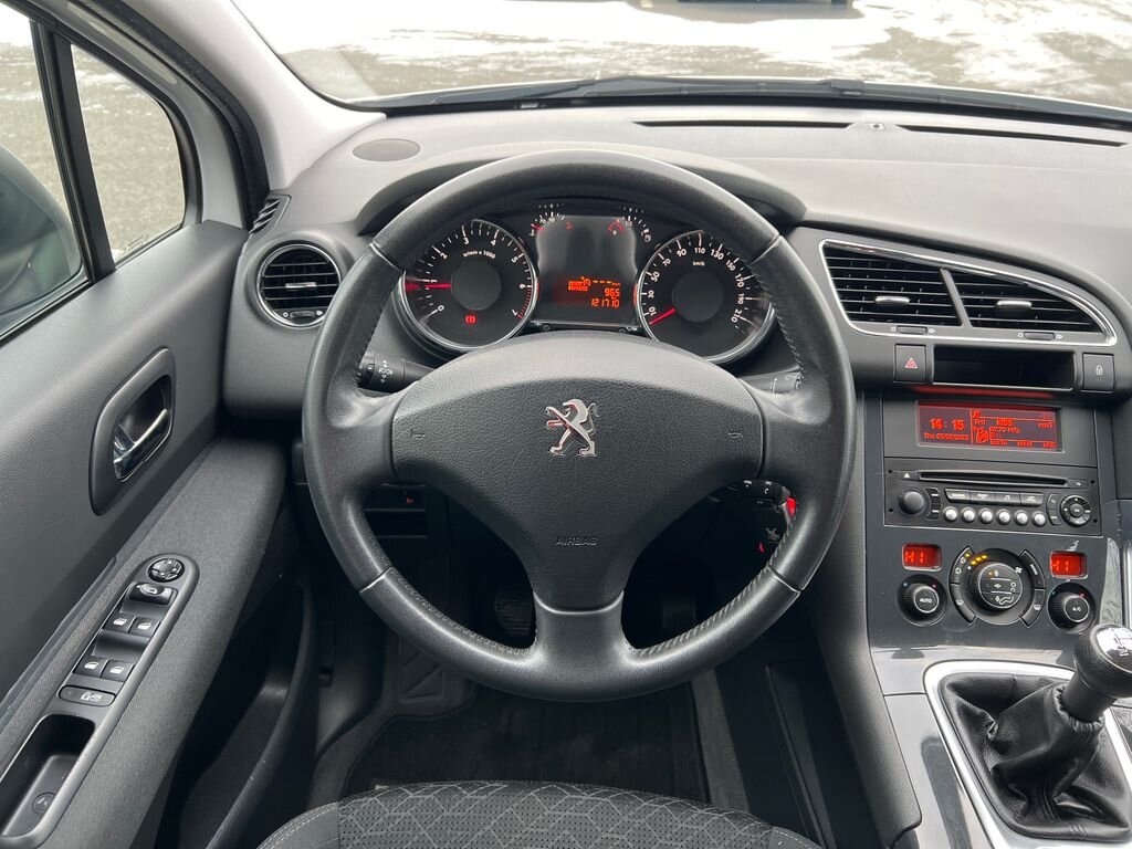 Peugeot 3008 SUV 1,6 l 88 kw
