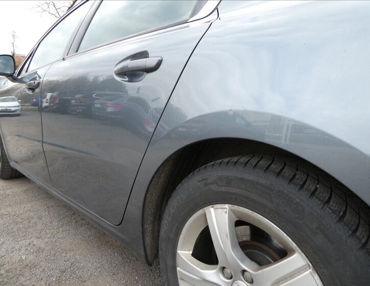 Peugeot 508 Sedan / Limuzína 1,6 l 115 kw