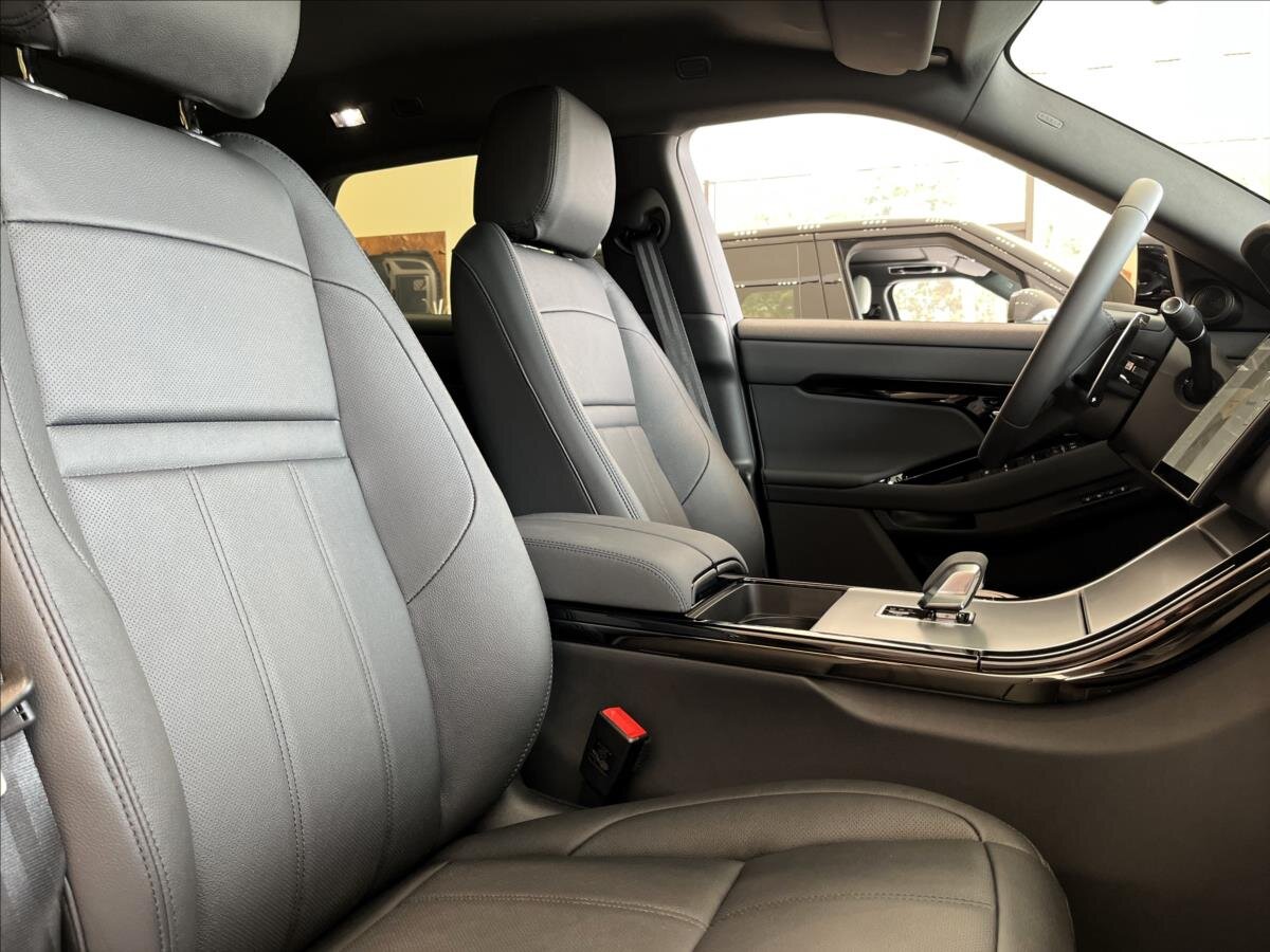 Land Rover Range Rover Evoque SUV / Terénní 1,5 l 198 kw