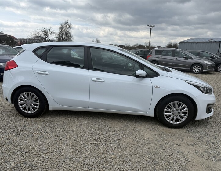 KIA Ceed 3