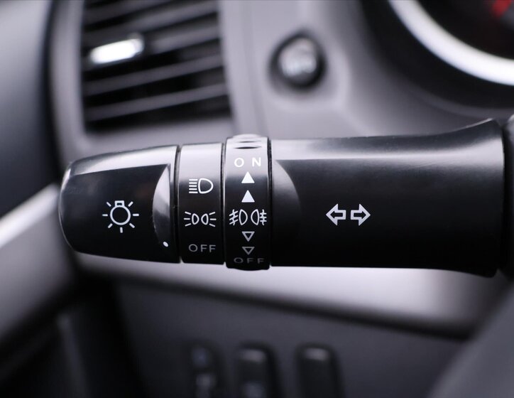 Mitsubishi Lancer 21