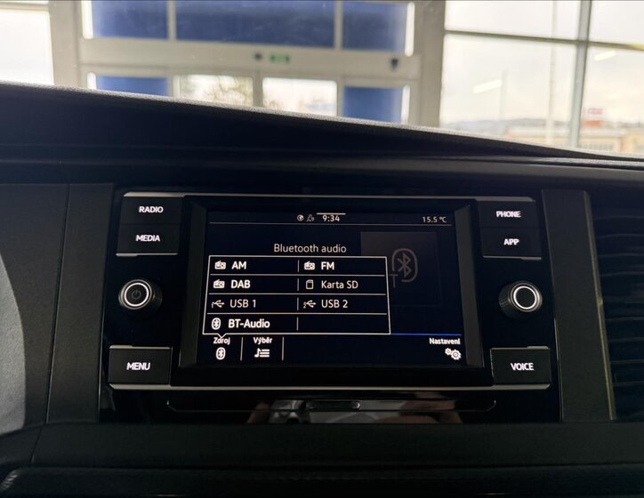 Volkswagen Caravelle Kombi 2,0 l 110 kw