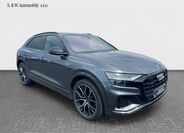 Audi Q8 3