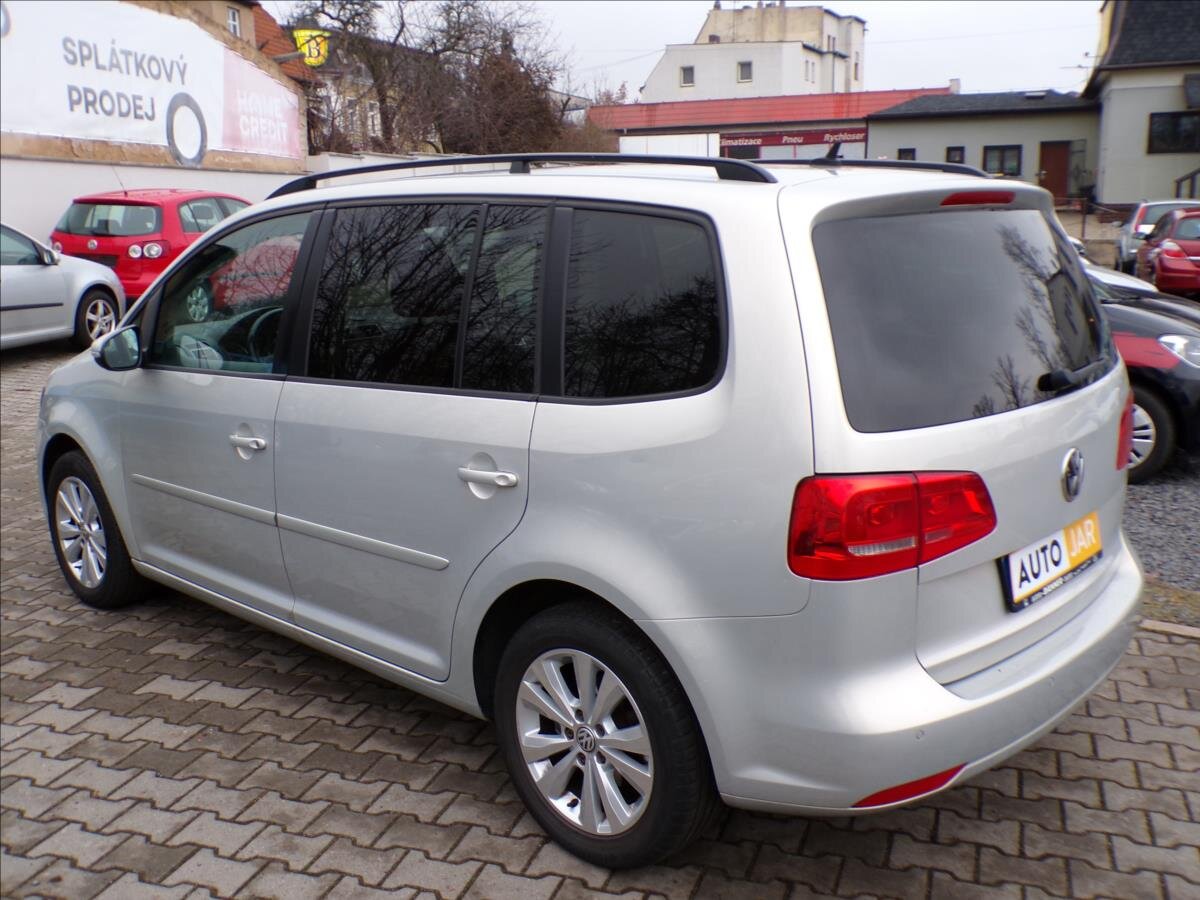 Volkswagen Touran Kombi 2,0 l 103 kw