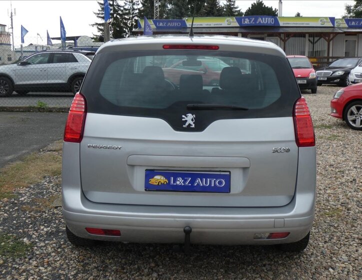 Peugeot 5008 MPV 1,6 l 115 kw