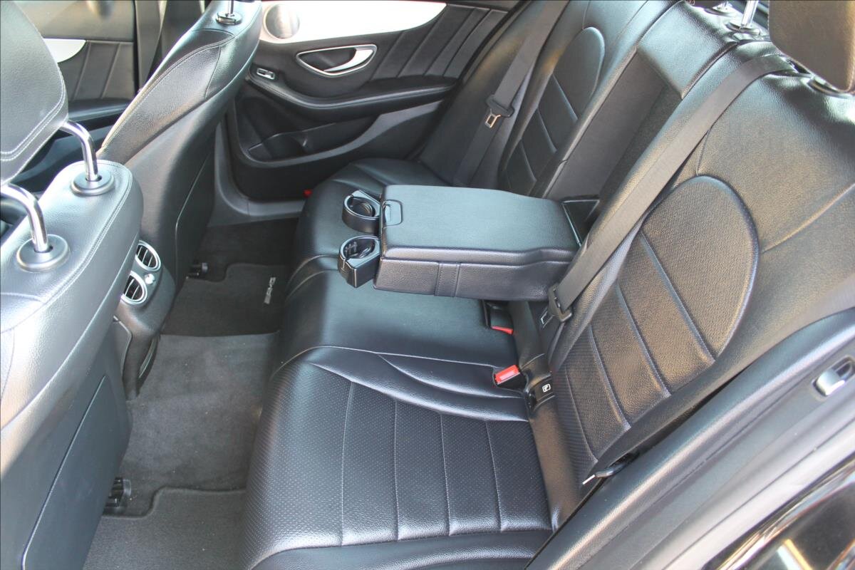 Mercedes-Benz Třídy C Kombi 2,1 l 150 kw