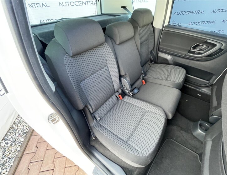 Škoda Roomster MPV 1,2 l 63 kw