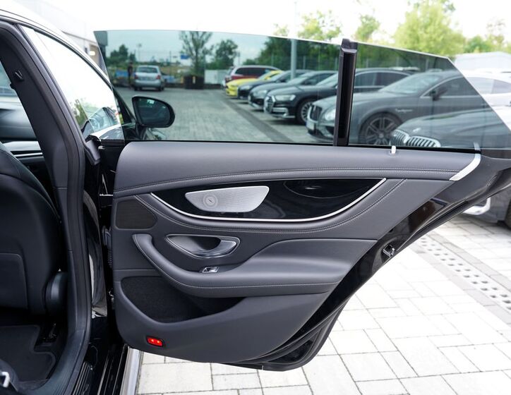 Mercedes-Benz AMG GT 20