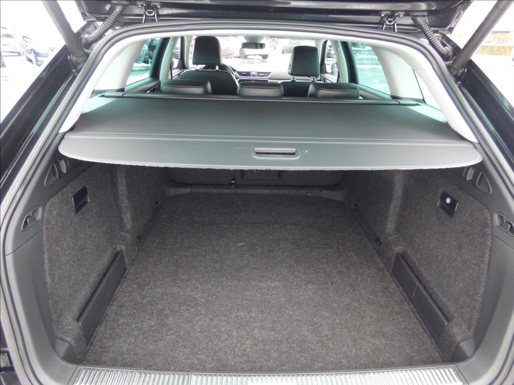 Škoda Superb Kombi 2,0 l 110 kw