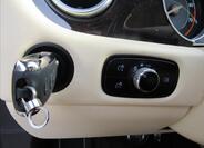 Bentley Continental GTC 39