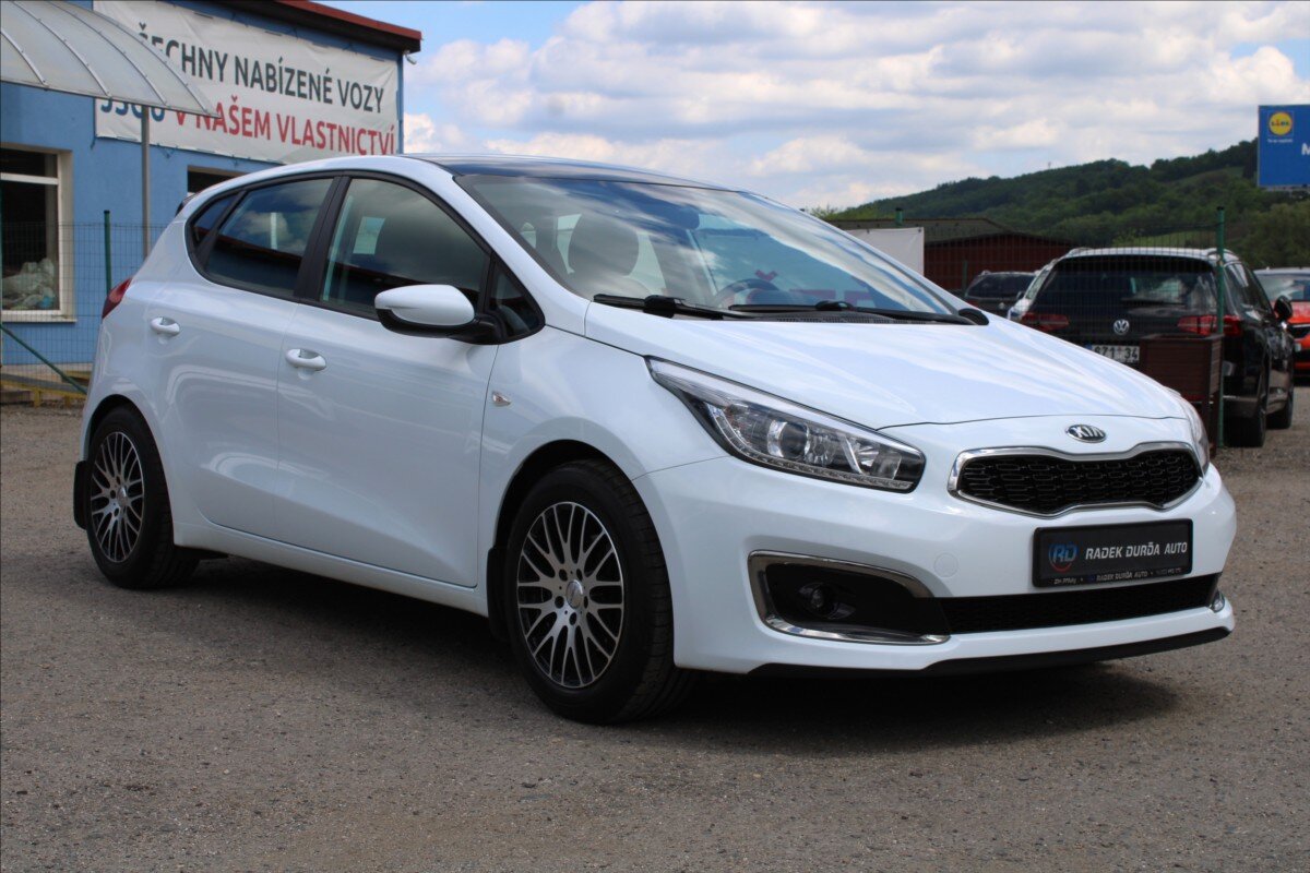 KIA Ceed Hatchback 1,4 l 73 kw