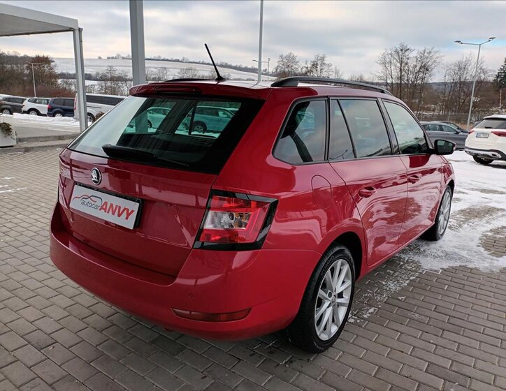 Škoda Fabia Kombi 999,0 70 kw