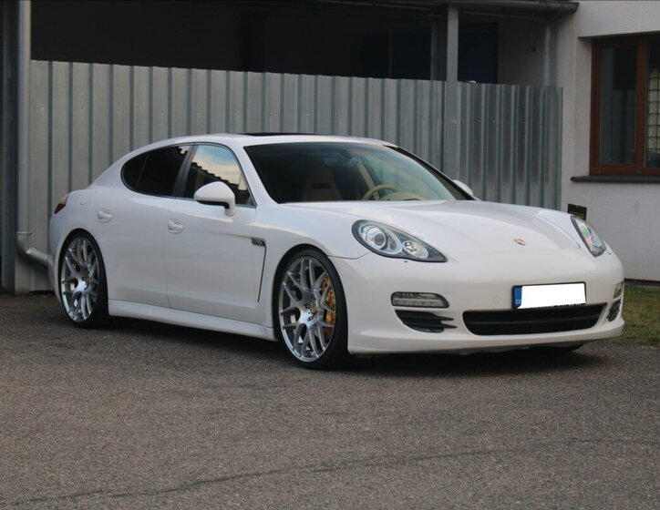 Porsche Panamera Hatchback 3,6 l 220 kw
