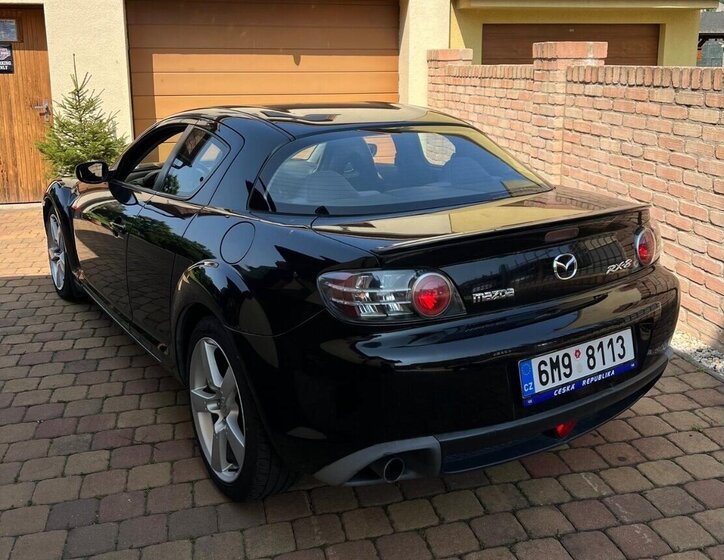 Mazda RX-8 Sedan / Limuzína 0,0 141 kw