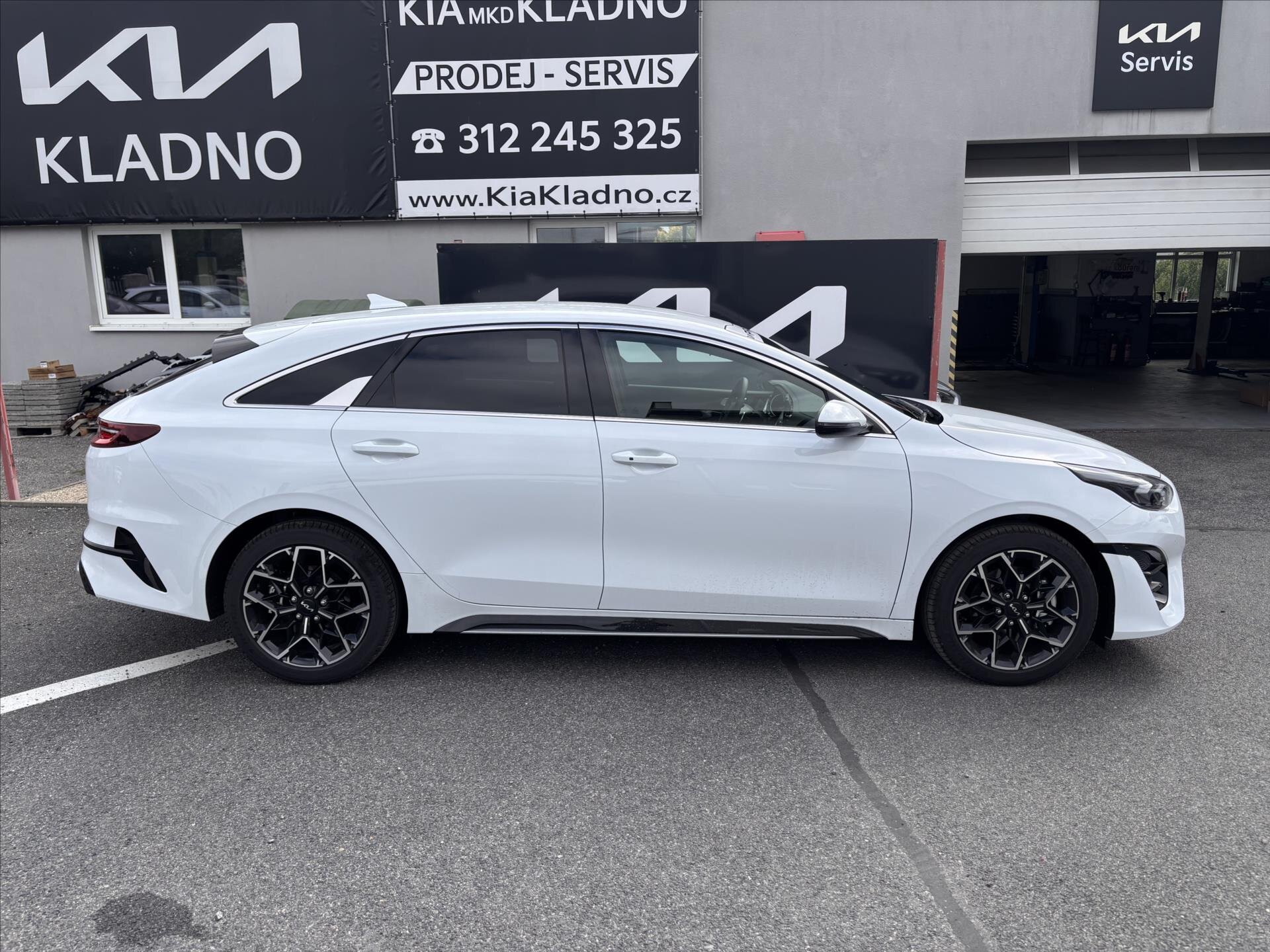 KIA ProCeed Kombi 1,5 l 103 kw