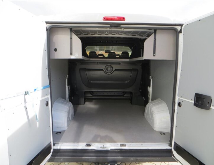 Opel Movano Ostatní 2,2 l 103 kw