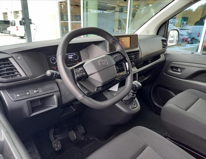 Toyota ProAce Verso MPV 2,0 l 103 kw