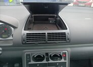 Volkswagen Sharan MPV 2,0 l 103 kw