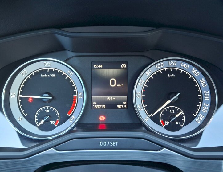 Škoda Superb Kombi 2,0 l 110 kw