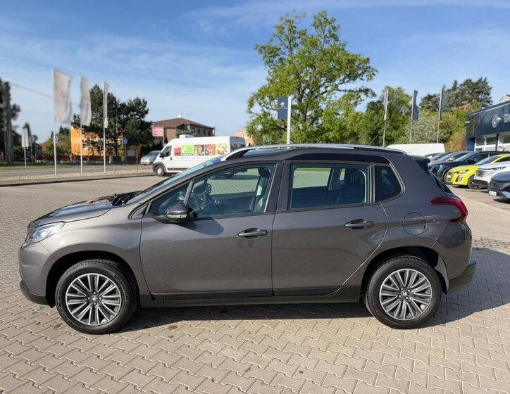 Peugeot 2008 SUV / Terénní 1,2 l 60 kw
