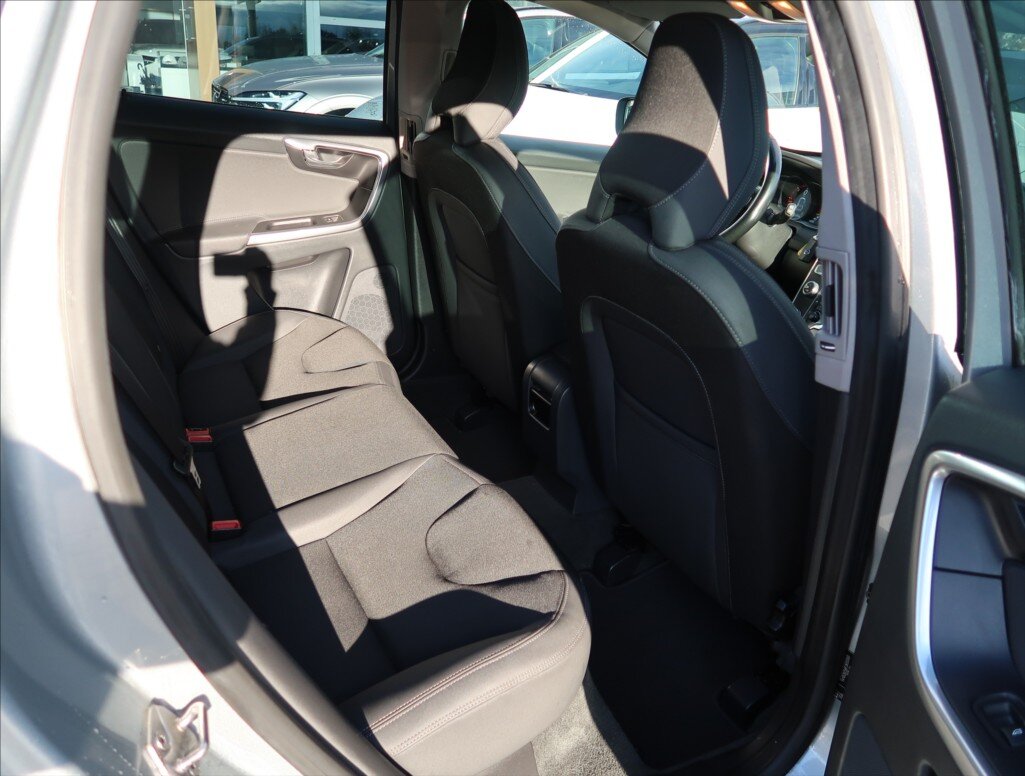 Volvo XC60 SUV 2,4 l 158 kw