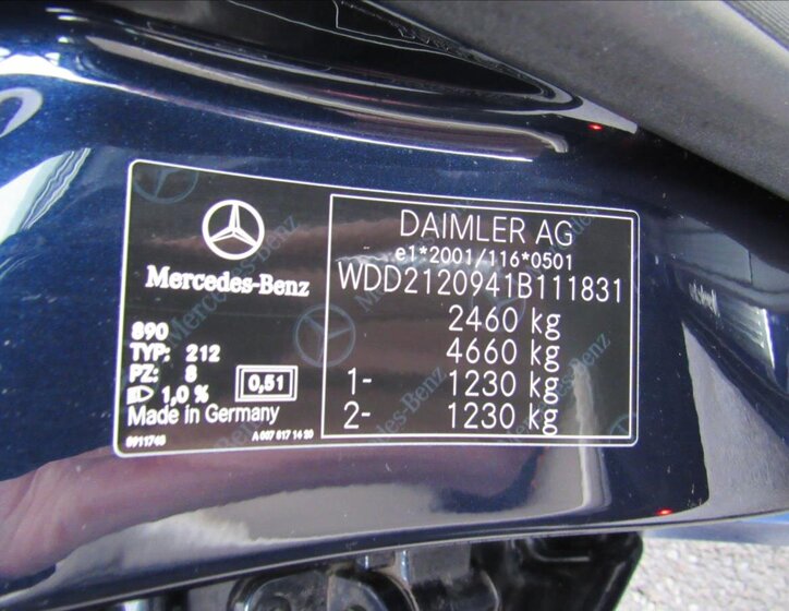 Mercedes-Benz Třídy E Sedan / Limuzína 3,0 l 190 kw