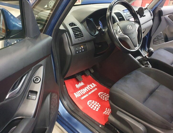 Hyundai ix20 Hatchback 1,6 l 91 kw