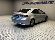 Toyota Corolla Sedan 1,5 l 92 kw