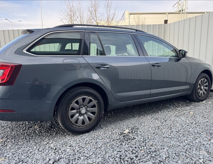 Škoda Octavia Kombi 1,5 l 110 kw