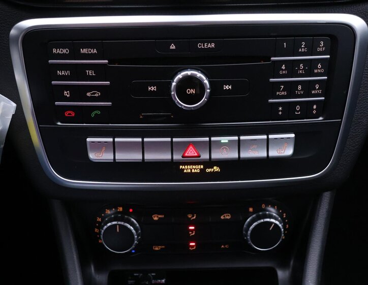 Mercedes-Benz CLA Kombi 1,5 l 80 kw