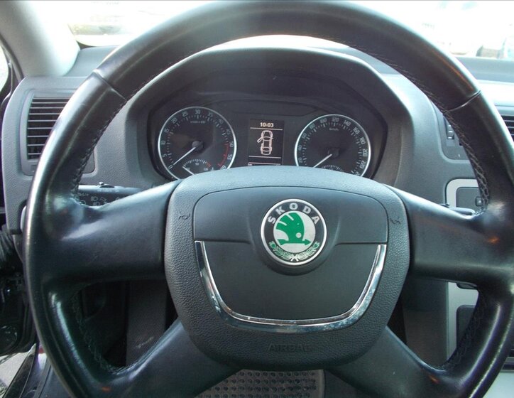 Škoda Octavia 24