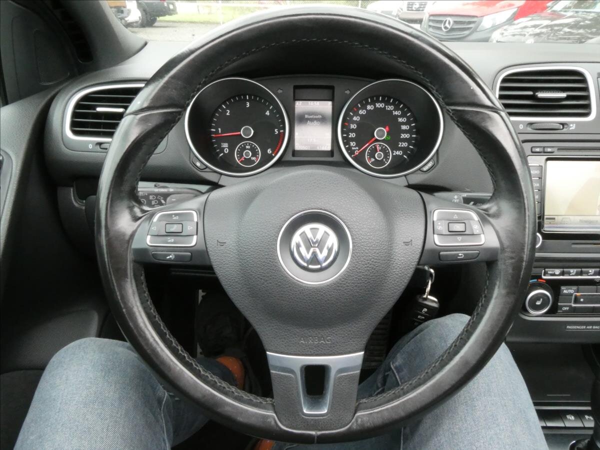 Volkswagen Golf Kabriolet 2,0 l 103 kw