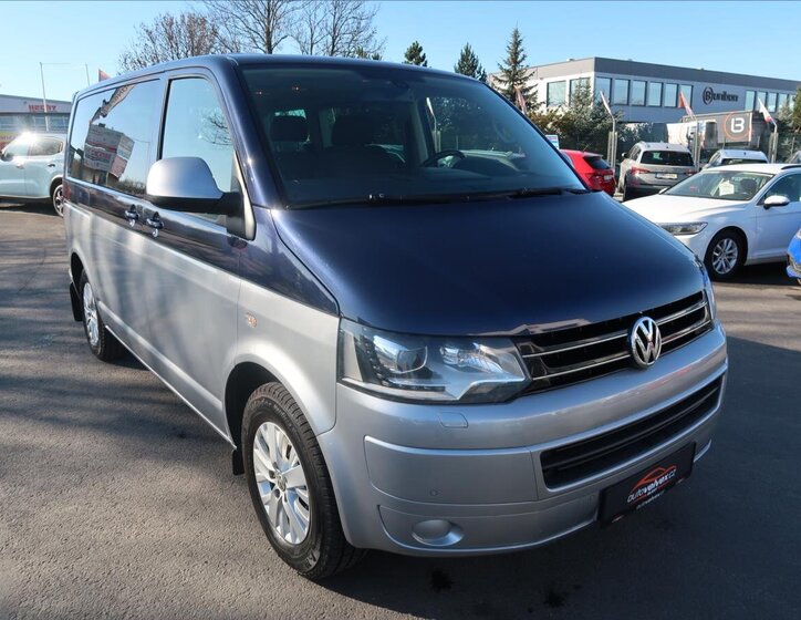 Volkswagen Multivan MPV 2,0 l 103 kw