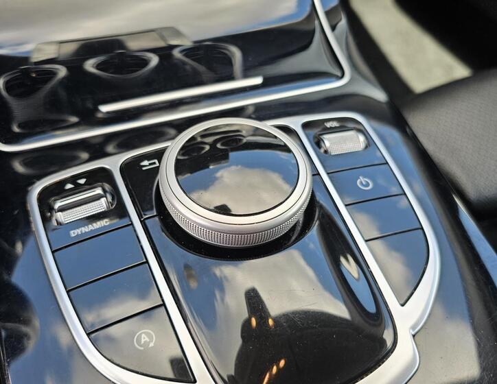 Mercedes-Benz Třídy C 32