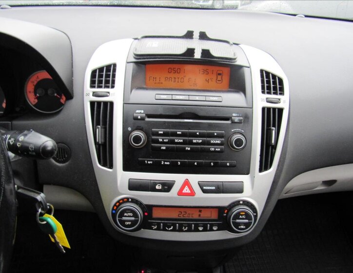 KIA Ceed Kombi 1,4 l 80 kw