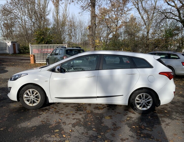 Hyundai i30 9