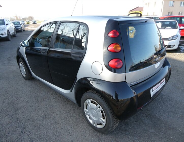 Smart Forfour Hatchback 1,1 l 55 kw