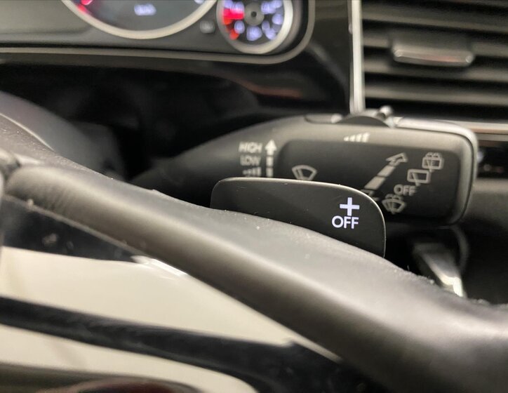 Volkswagen Touareg 15