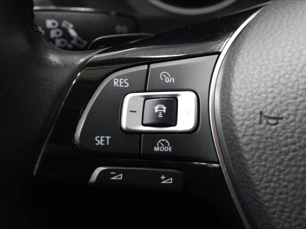 Volkswagen Tiguan Kombi 2,0 l 132 kw