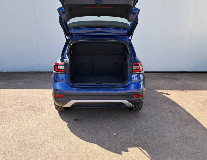 Volkswagen Ostatní Hatchback 999,0 85 kw