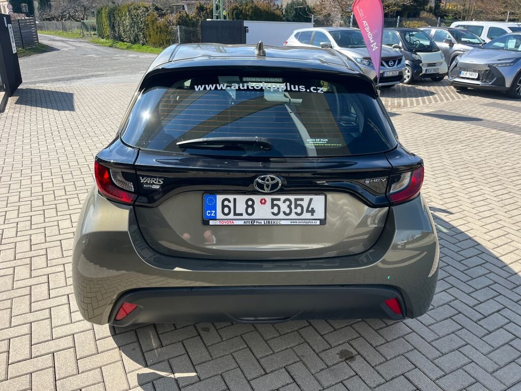 Toyota Yaris Hatchback 1,5 l 68 kw