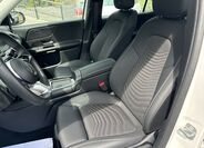 Mercedes-Benz GLB 13