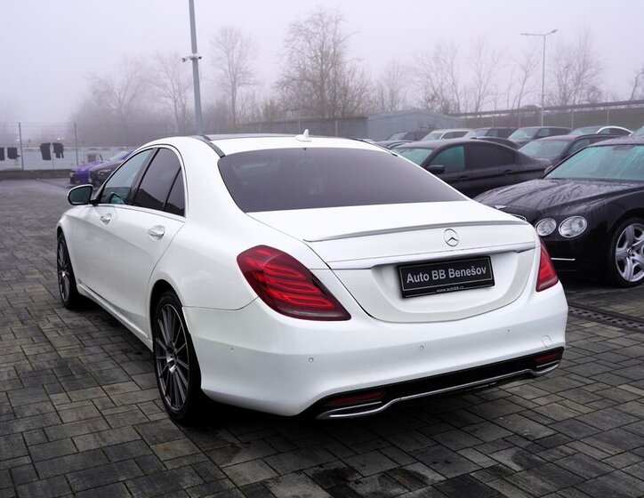 Mercedes-Benz Třídy S 4