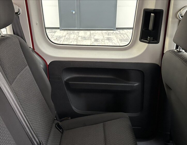 Volkswagen Caddy 21