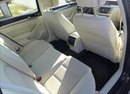Volkswagen Passat Kombi 1,6 l 88 kw