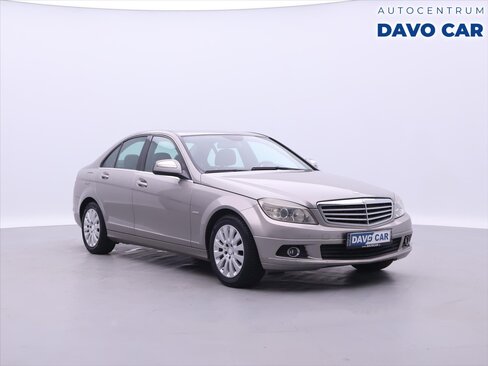 Mercedes-Benz Třídy C Sedan / Limuzína 2,1 l 125 kw