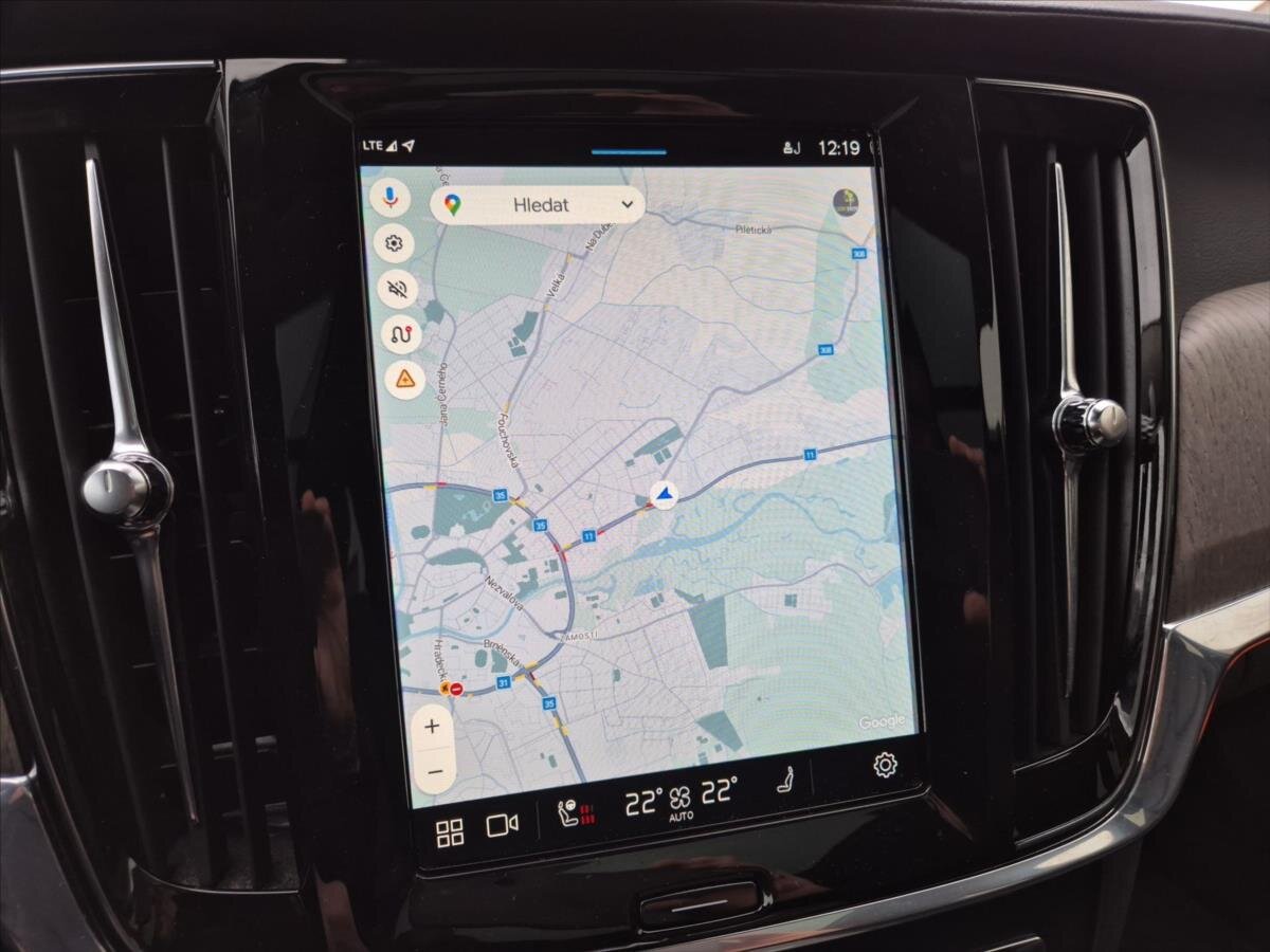 Volvo V90 Kombi 2,0 l 145 kw