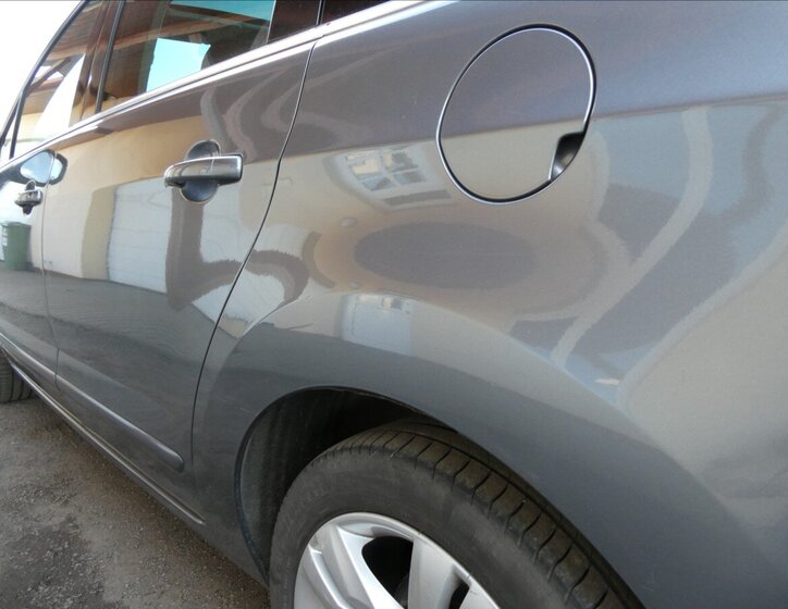 Peugeot 5008 MPV 1,6 l 115 kw